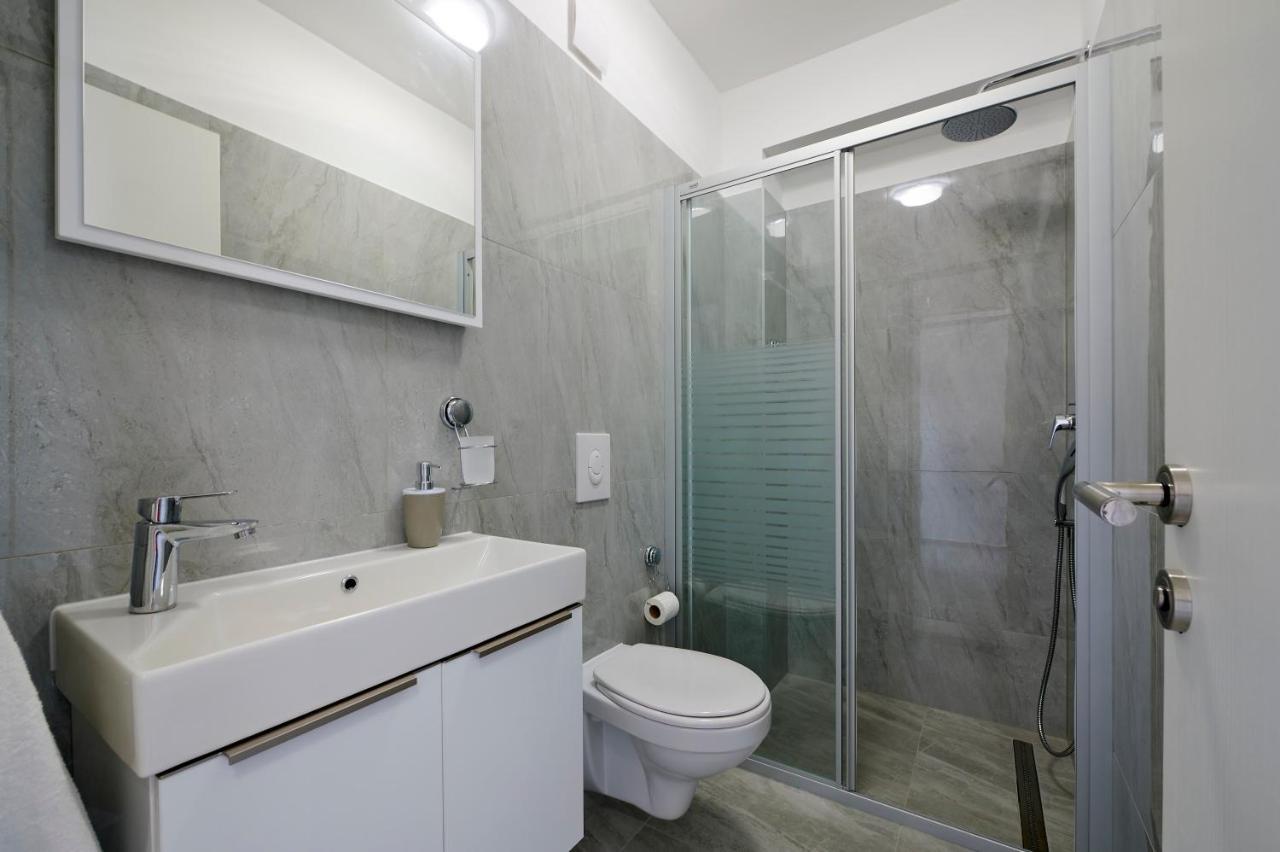 Apartment Gaby 3 Trogir Exteriör bild
