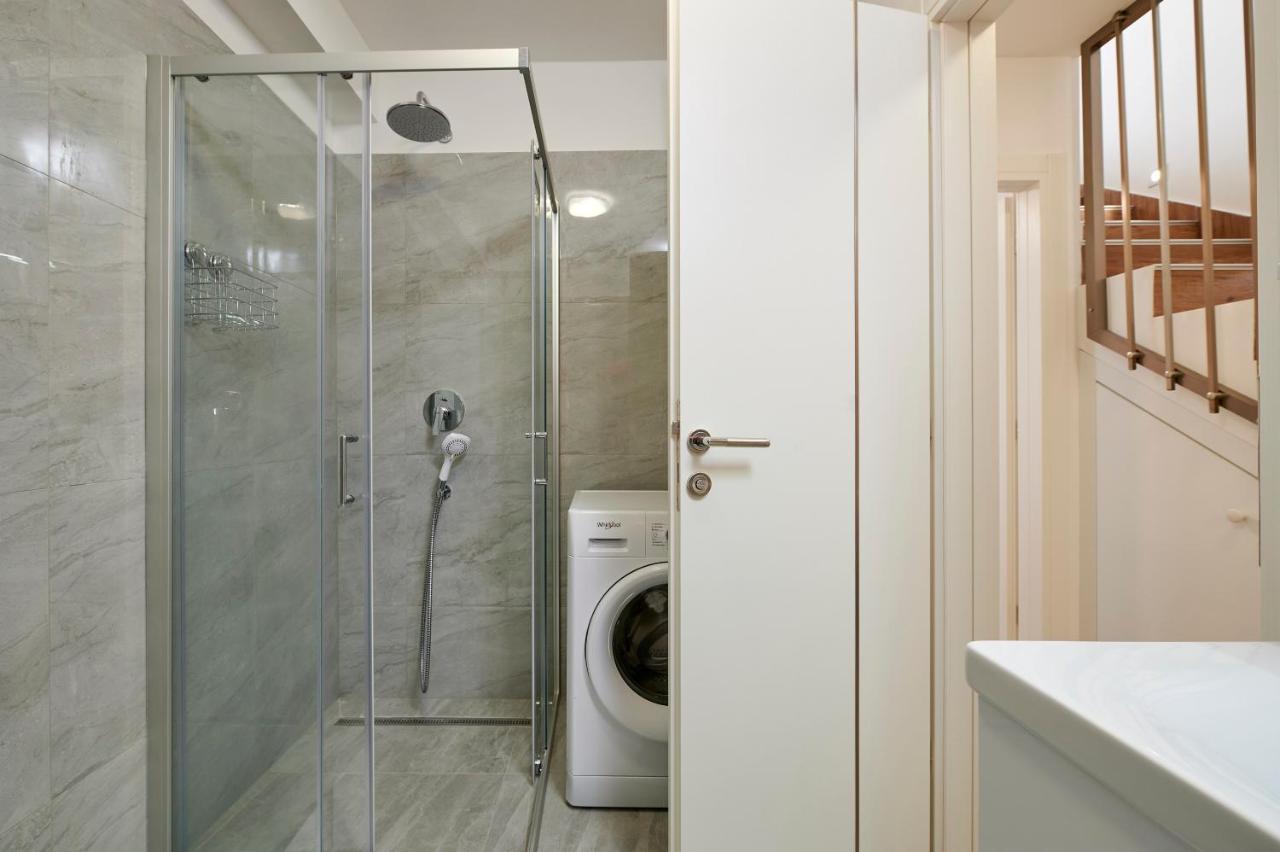Apartment Gaby 3 Trogir Exteriör bild