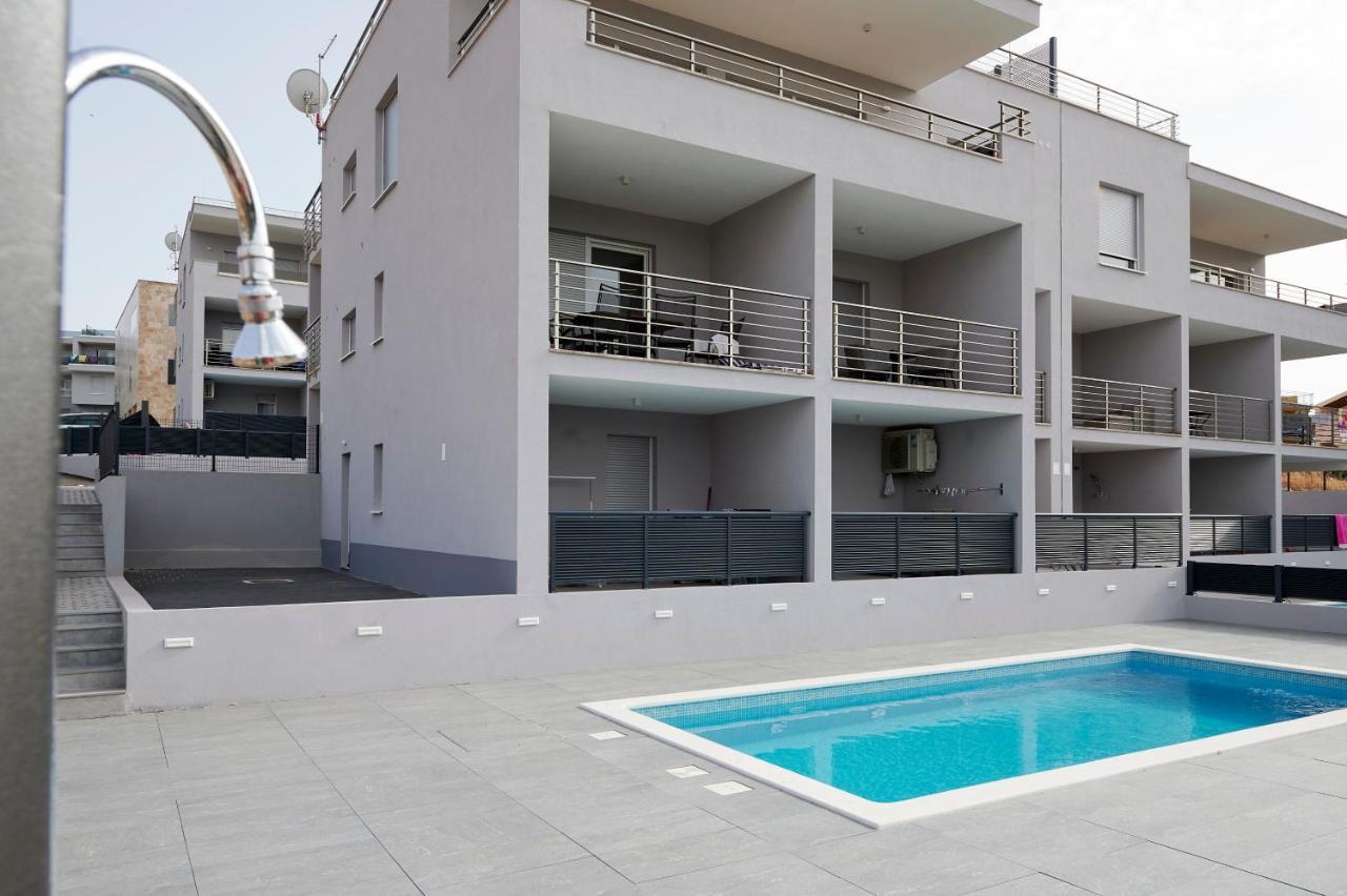 Apartment Gaby 3 Trogir Exteriör bild