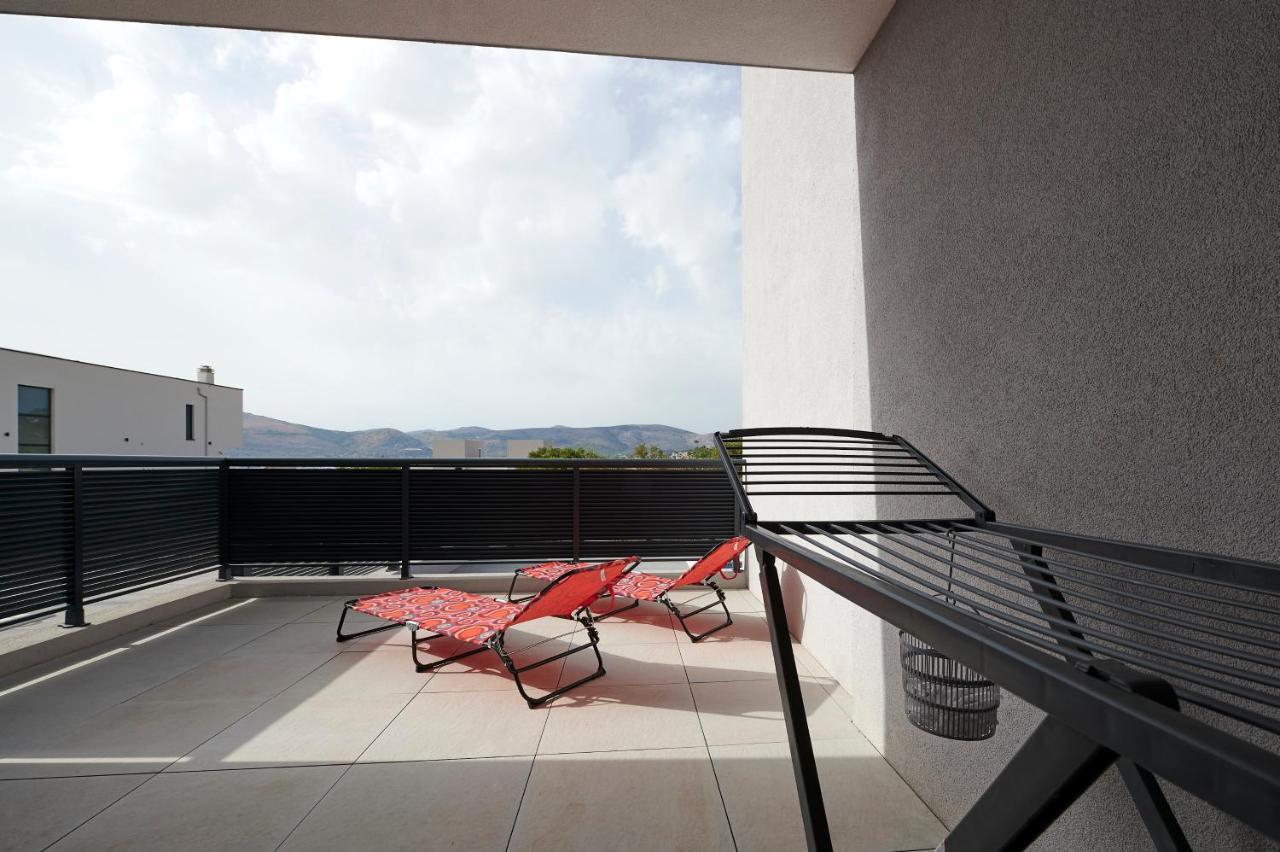 Apartment Gaby 3 Trogir Exteriör bild