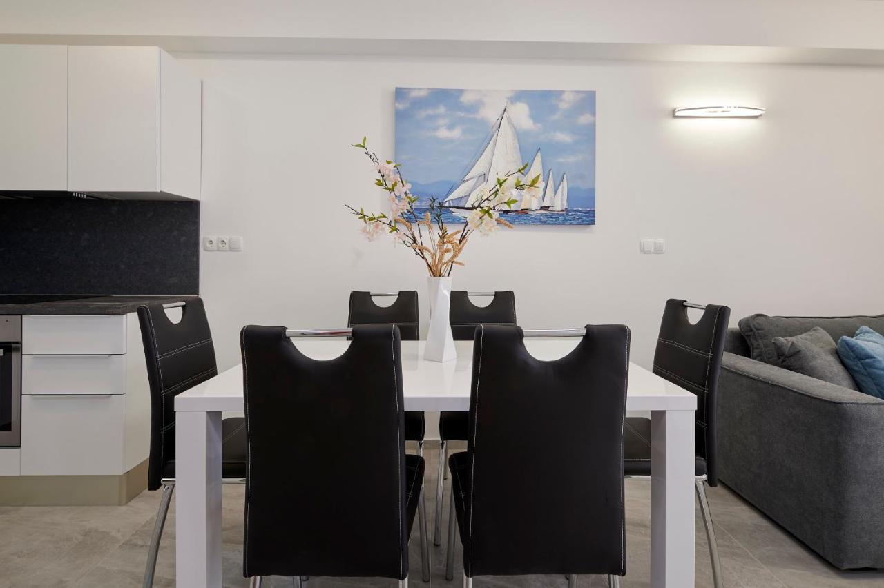 Apartment Gaby 3 Trogir Exteriör bild