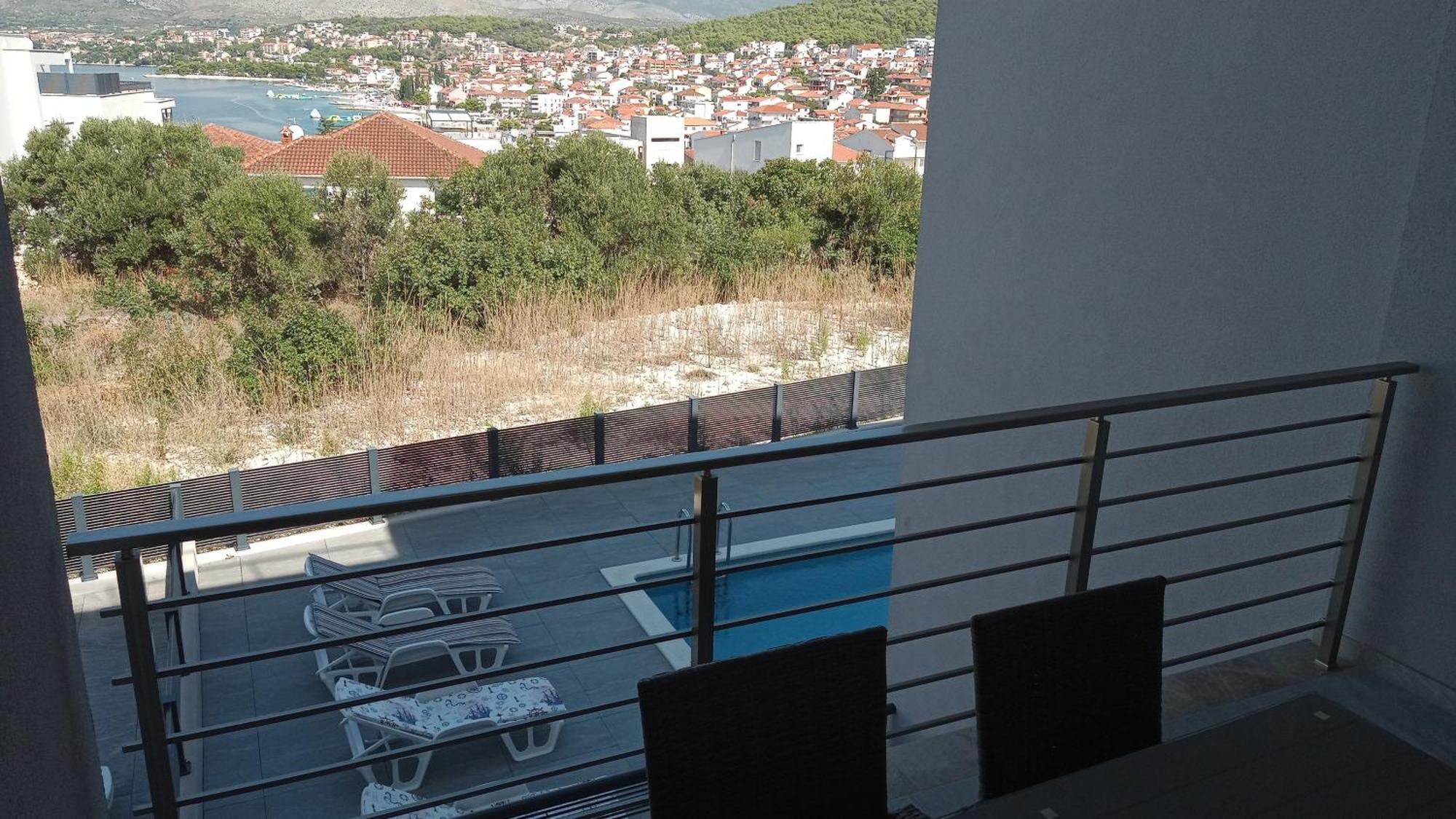 Apartment Gaby 3 Trogir Exteriör bild